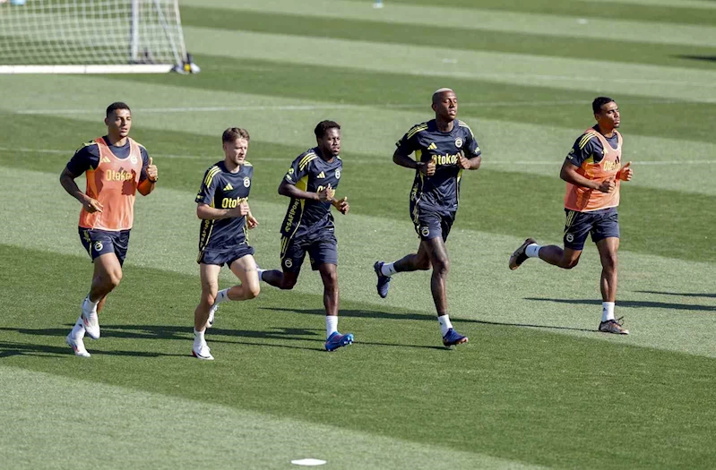 Fenerbahçe, kuvvet ve dayanıklılık idmanı yaptı
