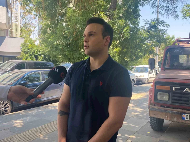 İmamoğlu’nun diplomasının iptali için suç duyurusunda bulunan genç: 