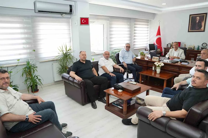 İş adamlarının sorunlarını ilettiler

