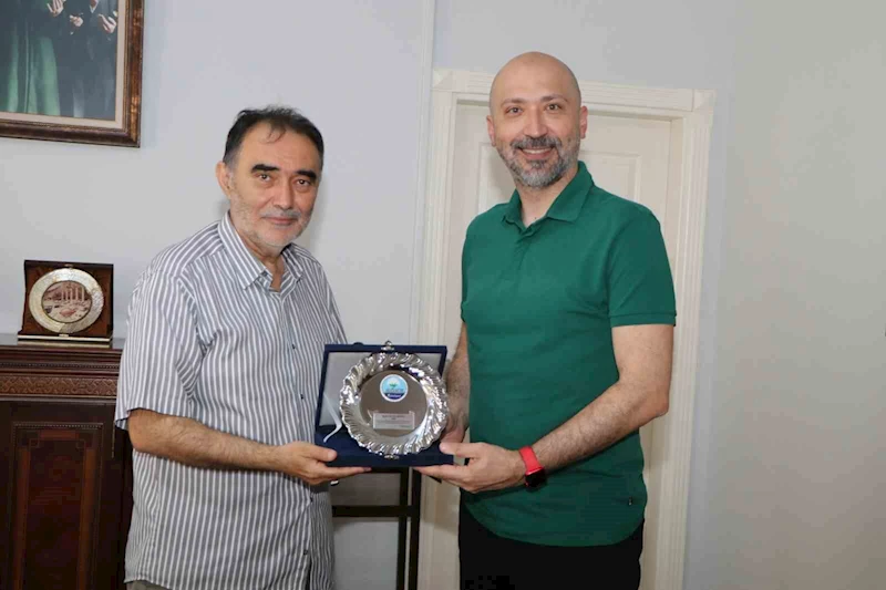 Başkan Arıkan, Müftü Doğru ile görüştü
