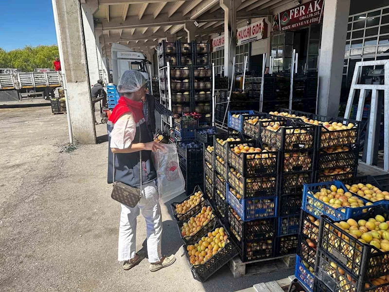 Erzurum’da gıda satan işyerleri denetlendi
