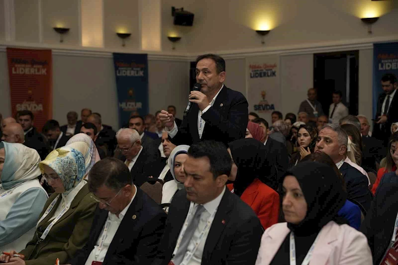 AK Parti 32. İstişare ve Değerlendirme Toplantısı’nda ’Ortak Akıl Oturumları’ ile sorunlar masaya yatırılıyor
