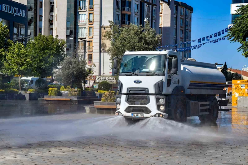 Esenyurt’un sokakları pırıl pırıl
