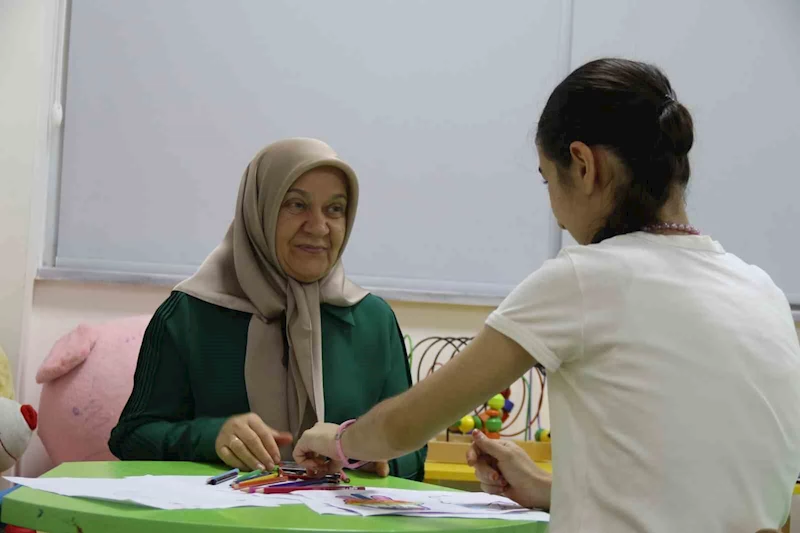 Koruyucu Ailesi oldukları çocuk sonradan ‘özel’ olduğu anlaşıldı, 