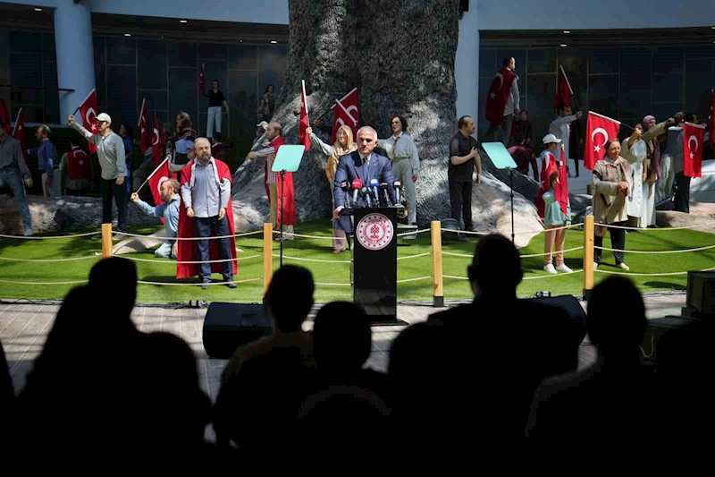 Bakan Ersoy: 