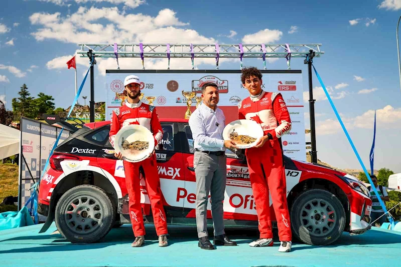 Team Petrol Ofisi pilotu Kerem Kazaz Kapadokya Rallisi’ni kazandı

