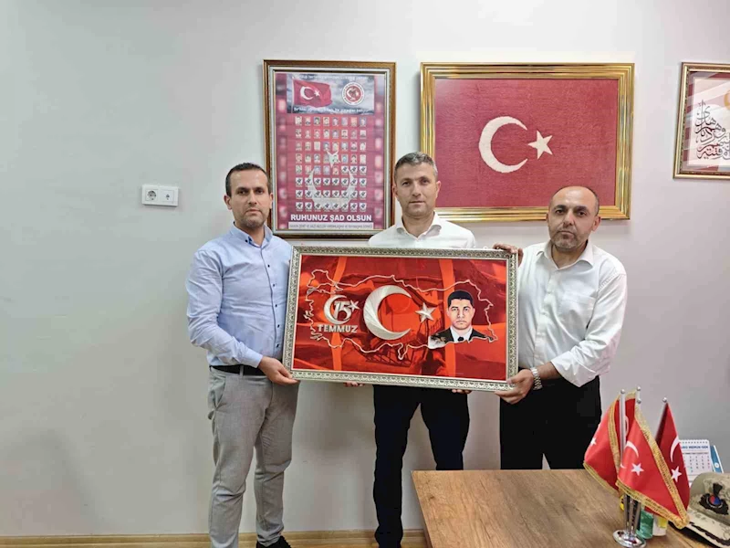 15 Temmuz Gazisi Taşdemir’e Ömer Halisdemir tablosu verildi
