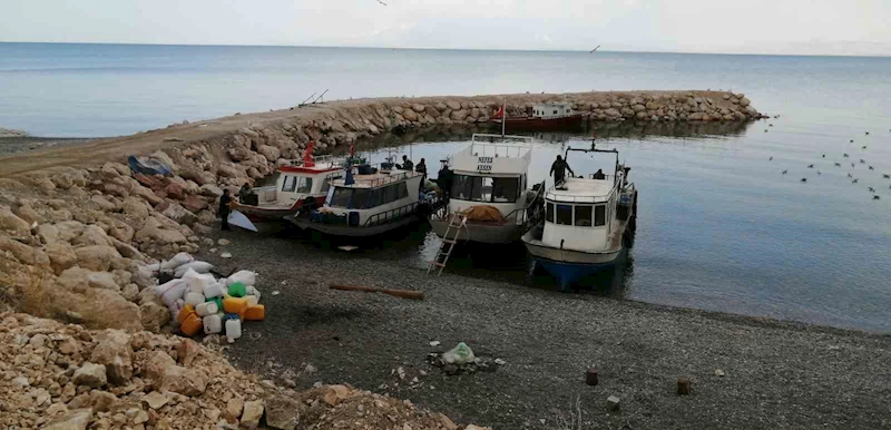 Vanlı balıkçılar yarın ’Vira Bismillah’ diyecek
