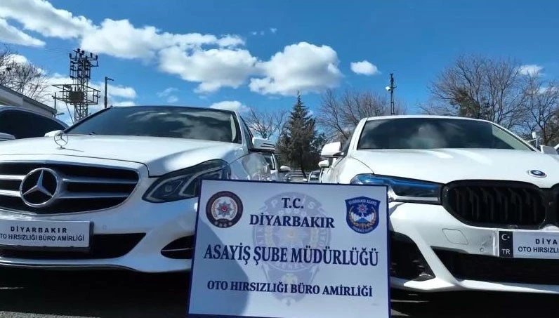Diyarbakır’da ağır hasarlı araçları usulsüz 