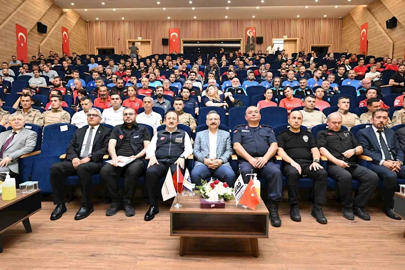 AFAD ve Eskişehir Valiliği’nden ortak proje ile gönüllü ekipler sertifikalandı
