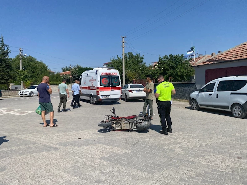 Kulu’da elektrikli bisiklet otomobile çarptı: 1 yaralı
