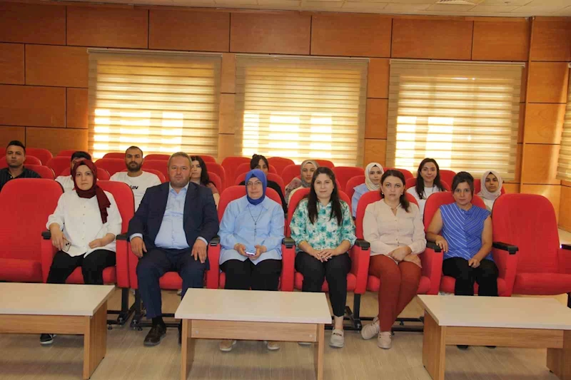 Yoğun bakım hemşireliği eğitimi başladı
