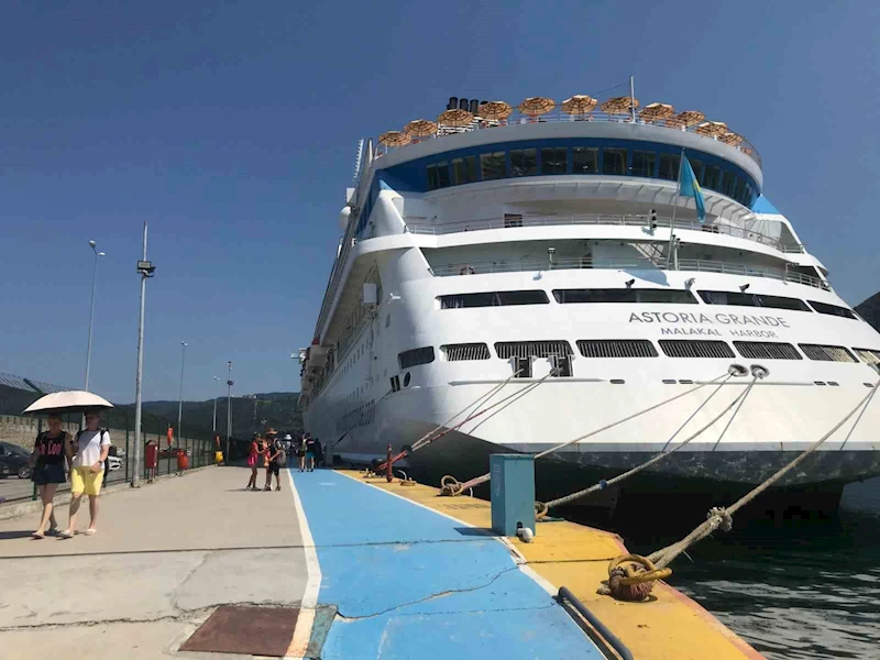 Rus turistlerde 100 bin rekoru kırılacak
