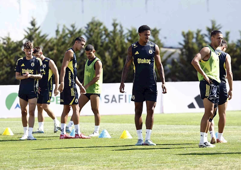 Fenerbahçe, yeni sezon hazırlıklarına devam ediyor
