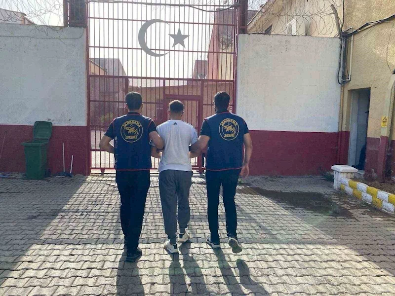 Hapis cezasıyla aranan şahıs Efeler’de yakalandı
