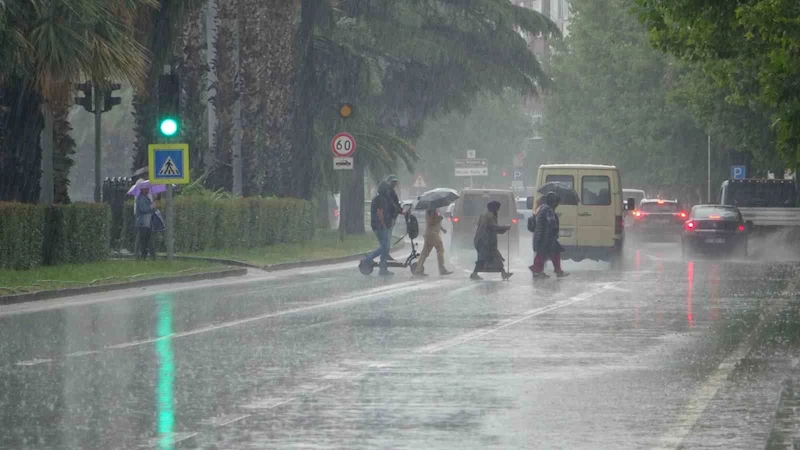 Samsun’da ’kuvvetli yağış’ uyarısı: Sel ve su baskınlarına dikkat
