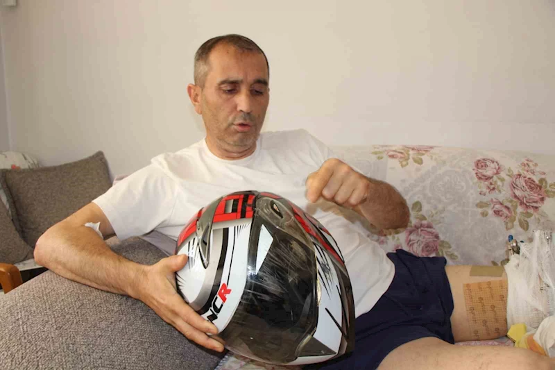 Otomobille çarpışan motosikletin sürücüsü havada takla attı: 