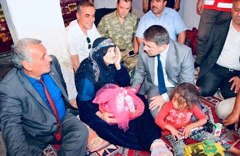 Türkiye’nin en yaşlı kadını 131 yaşında hayatını kaybetti
