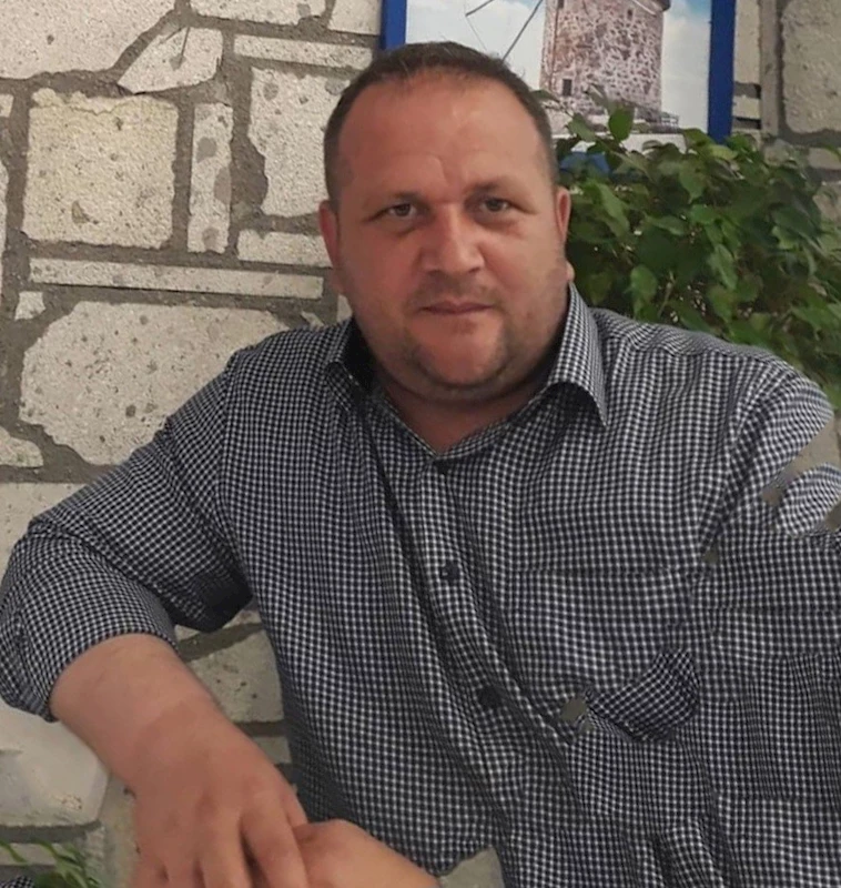 Ailesinden çaldığı altınlar için ailesini katletmiş
