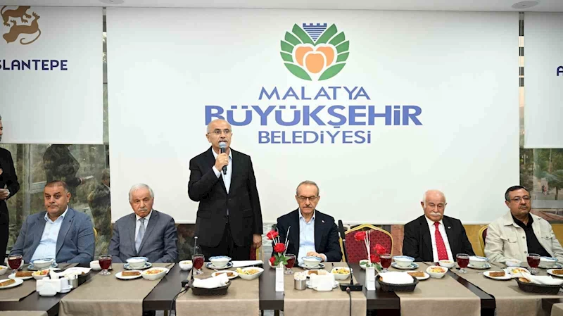 Malatya’da Büyükşehir Belediyesinden Muharrem İftarı
