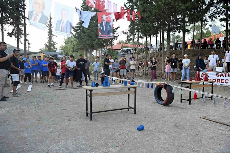 Bu da köy Survivor’u: 5 yıldızlı tatili duyan köylüler kıyasıya yarıştı

