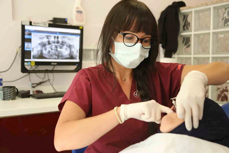 Manisa ADSM’de, implant uygulaması devam ediyor
