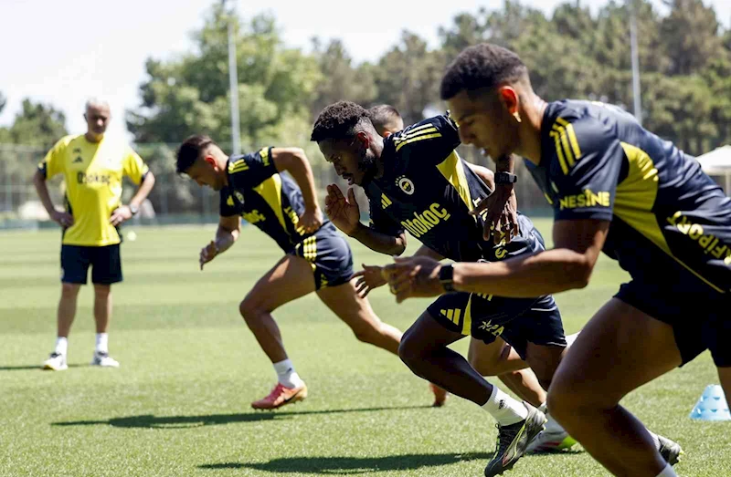 Fenerbahçe’de futbolcular laktat ve kuvvet testlerinden geçti

