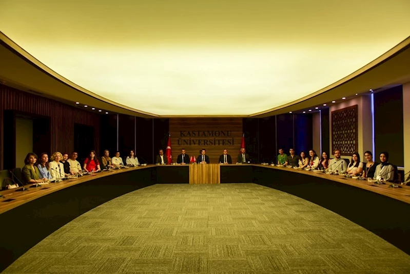 15 farklı ülkeden gelen gençler Kastamonu’da Türkçe’yi öğrenecek
