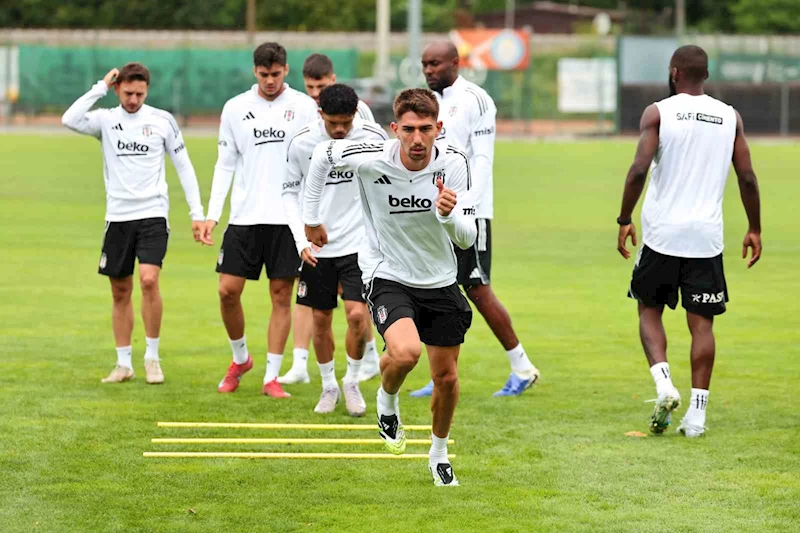 Beşiktaş, yeni sezon hazırlıklarını sürdürdü
