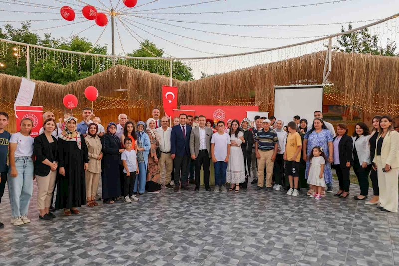 Vali Faik Oktay Sözer, koruyucu ailelerle bir araya geldi

