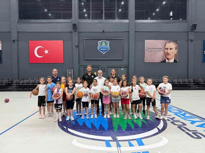 Minik devler hünerlerini sergiledi
