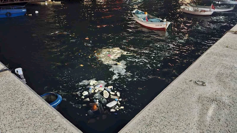 Bandırma limanında sessiz tehlike
