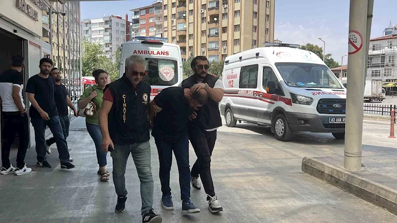 Balkondan ateş açıp belediye işçisini engelli bıraktı
