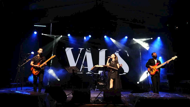 Nebiyan Festivali’nde Grup Vals konseri

