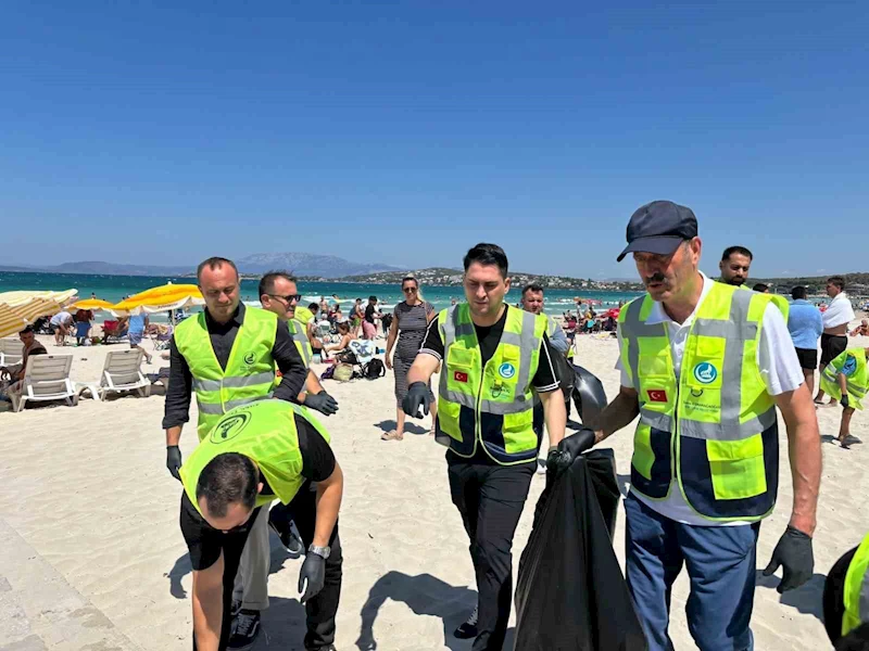 Ülkü Ocakları’ndan İzmir sahillerinde çevre temizliği
