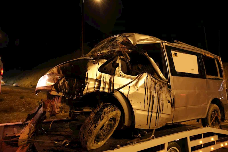 Kahramanmaraş’ta trafik kazaları: 1 ölü, 2 yaralı
