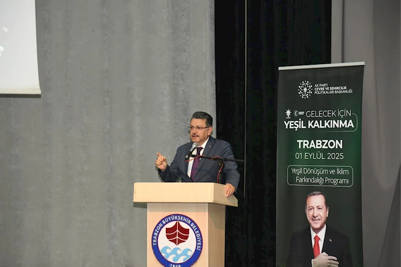 Ahmet Metin Genç: 