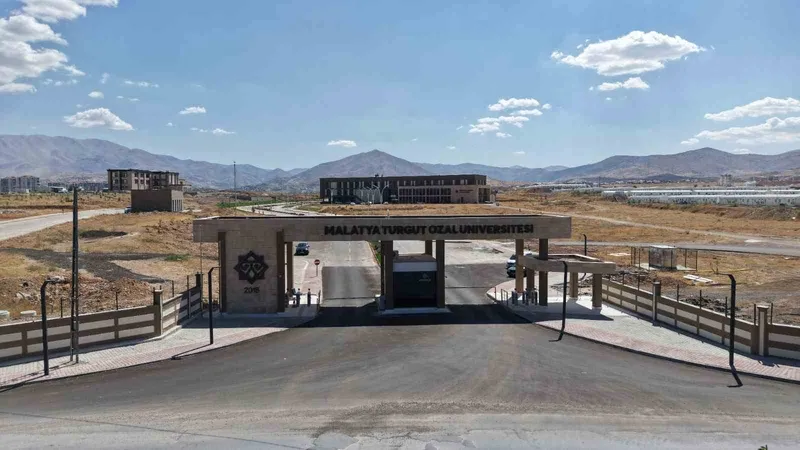 Malatya Turgut Özal Üniversitesi büyüyerek yoluna devam ediyor
