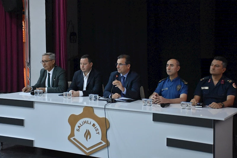 Salihli’de yeni eğitim öğretim yılı trafik tedbirleri masaya yatırıldı
