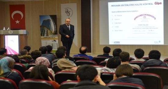 Mühendis adayları iş hayatına hazırlanıyor