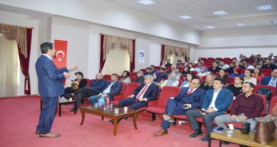 SMMMO eğitim seminerlerini sürdürüyor