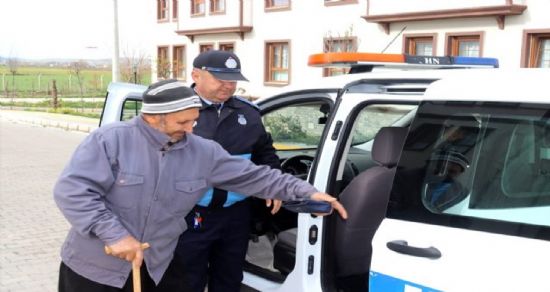 Evden aldılar, maaşını çekip eve götürdüler